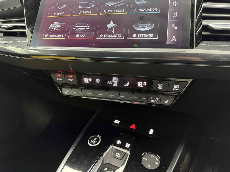 Audi Q4 e-tron Edition 1 - U2326