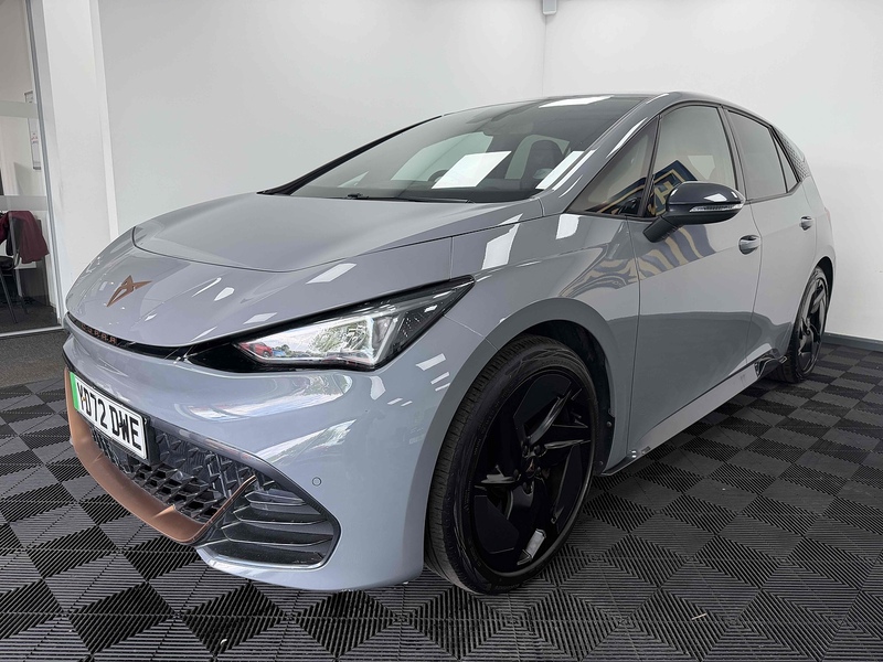 CUPRA Born e-Boost V3 - U2328
