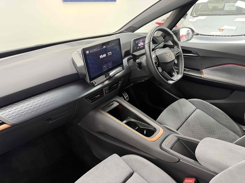 CUPRA Born e-Boost V3 - U2328