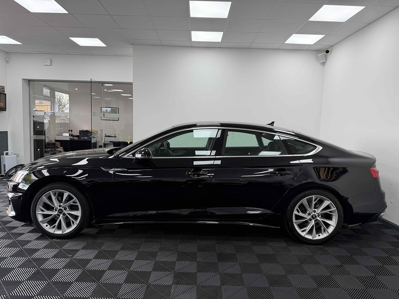 Audi A5 TFSI Sport - U2330
