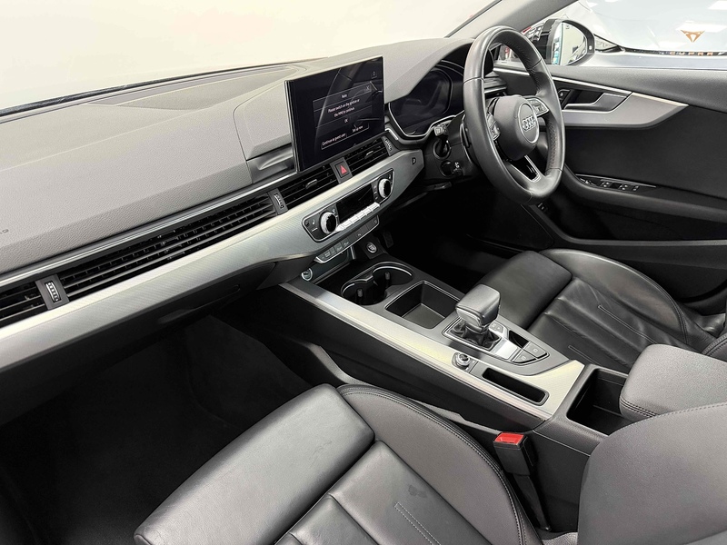 Audi A5 TFSI Sport - U2330