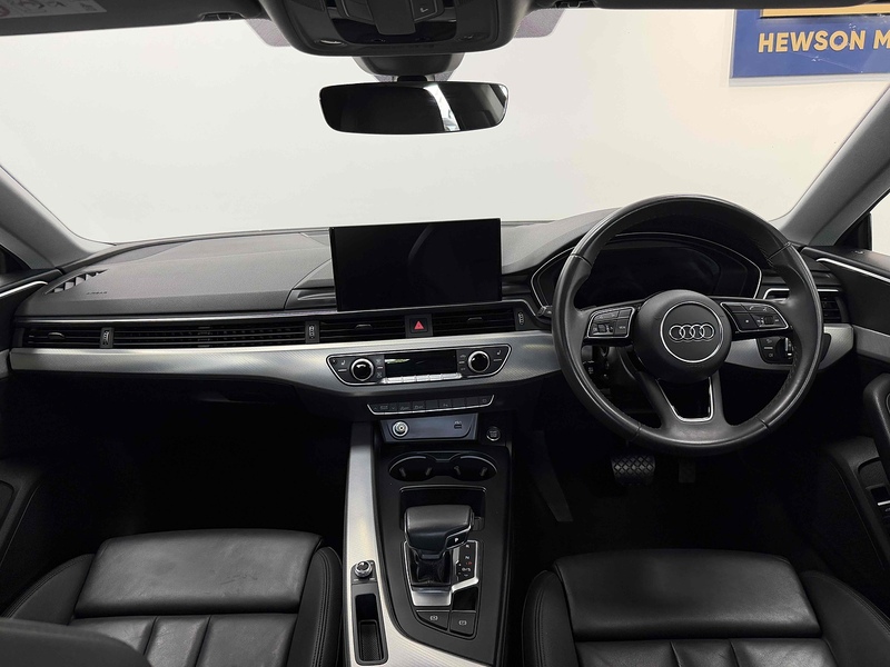 Audi A5 TFSI Sport - U2330