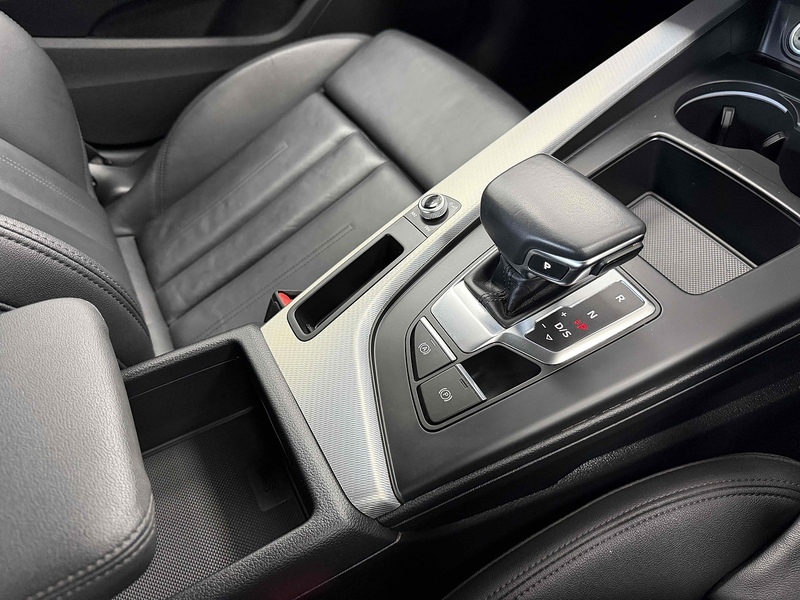 Audi A5 TFSI Sport - U2330