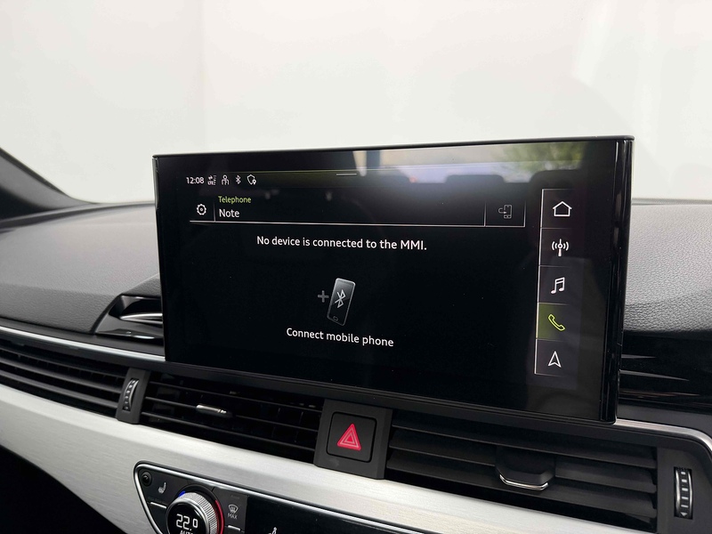 Audi A4 TFSI S line - U2331