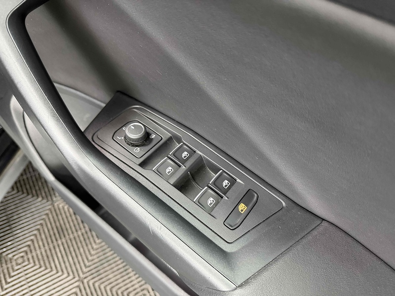 Volkswagen T-Roc TDI EVO R-Line - U2337