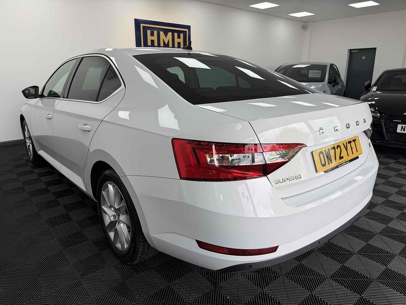 Skoda Superb TSI iV SE Technology - U2340