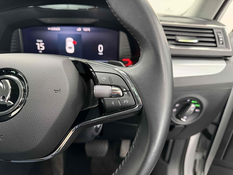 Skoda Superb TSI iV SE Technology - U2340