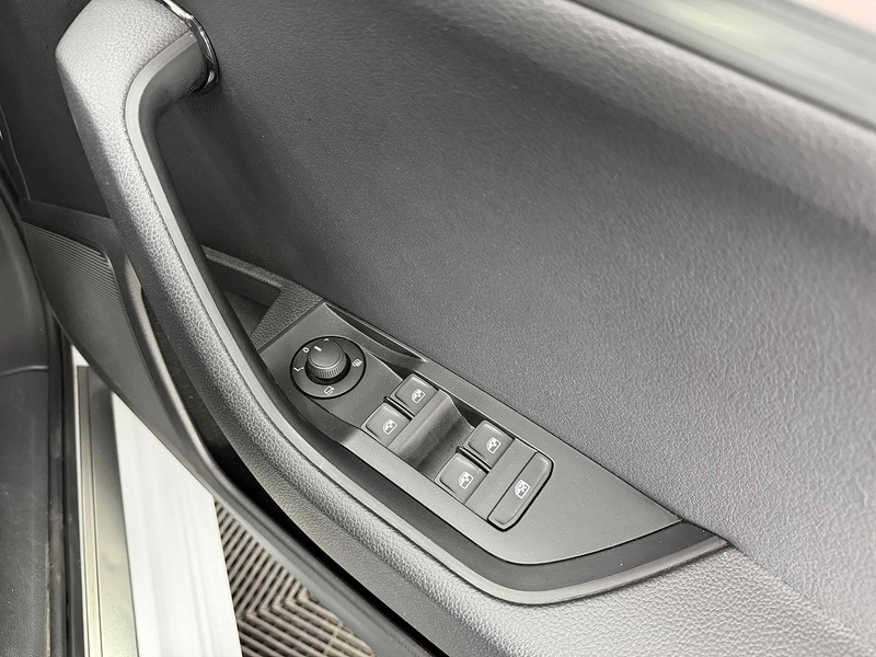 Skoda Superb TSI iV SE Technology - U2340
