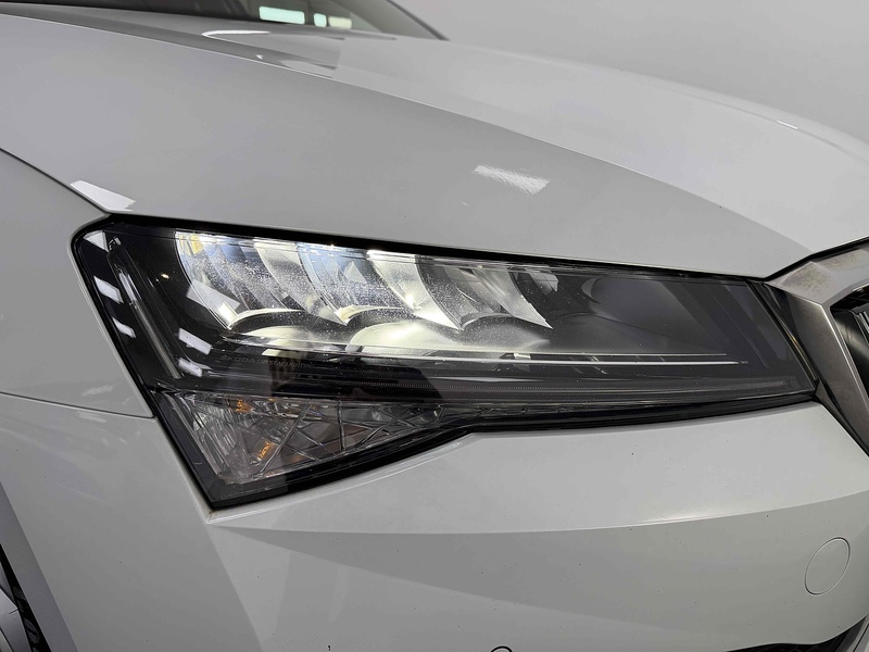 Skoda Superb TSI iV SE Technology - U2340