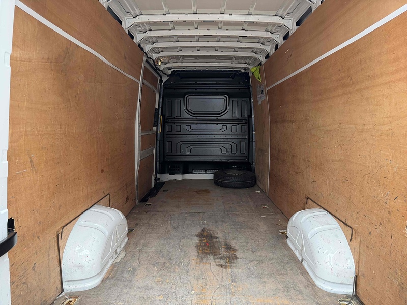 Volkswagen Crafter TDI CR35 Startline - U2350