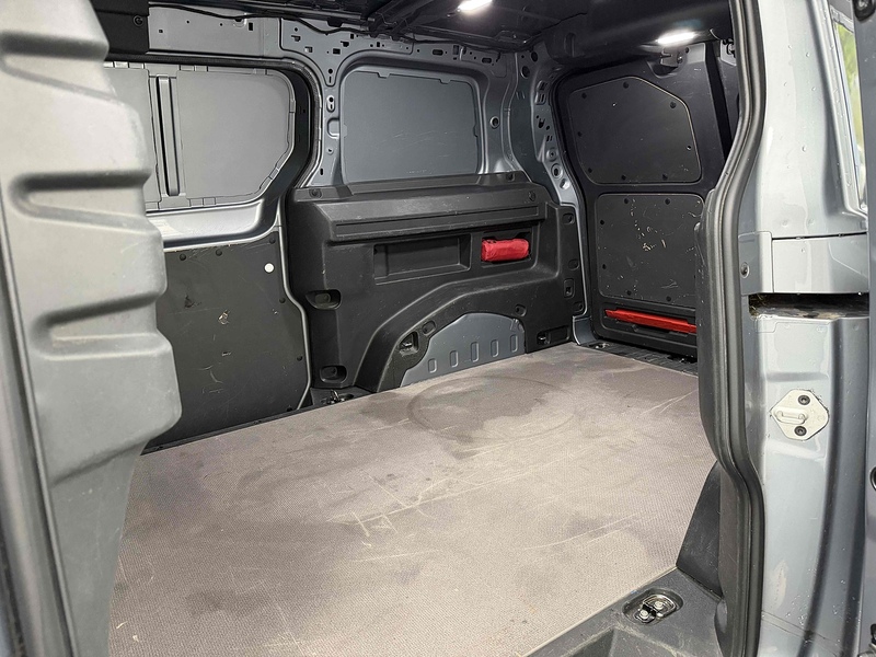 Volkswagen ID. Buzz Cargo Pro Commerce Plus - U2357