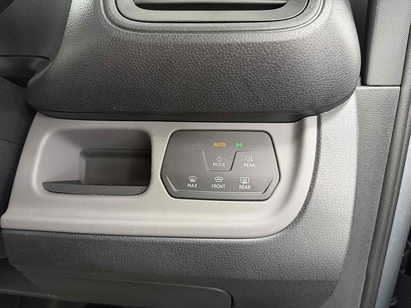 Volkswagen ID. Buzz Cargo Pro Commerce Plus - U2357