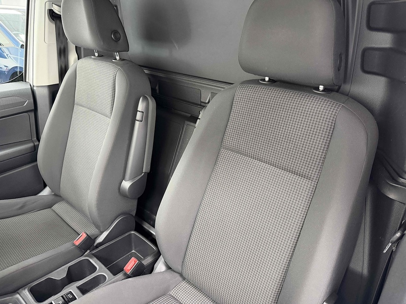 Volkswagen Caddy TDI C20 Commerce Pro - U2359