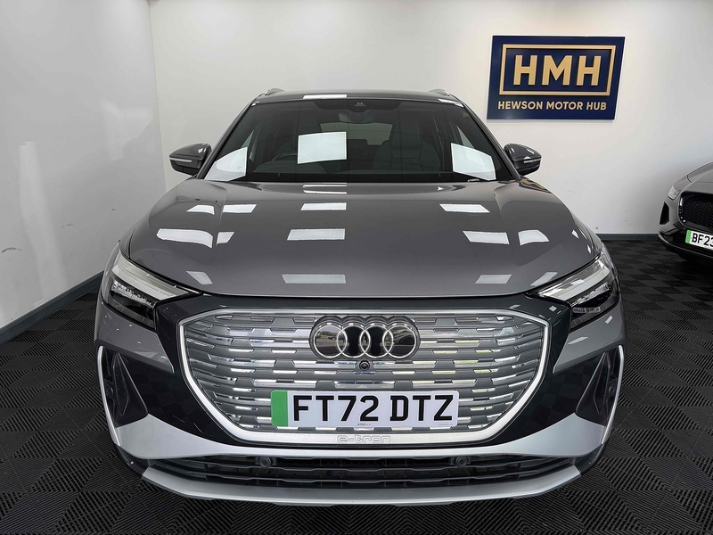 Audi Q4 e-tron S line - U2370