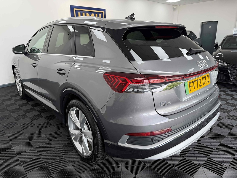 Audi Q4 e-tron S line - U2370