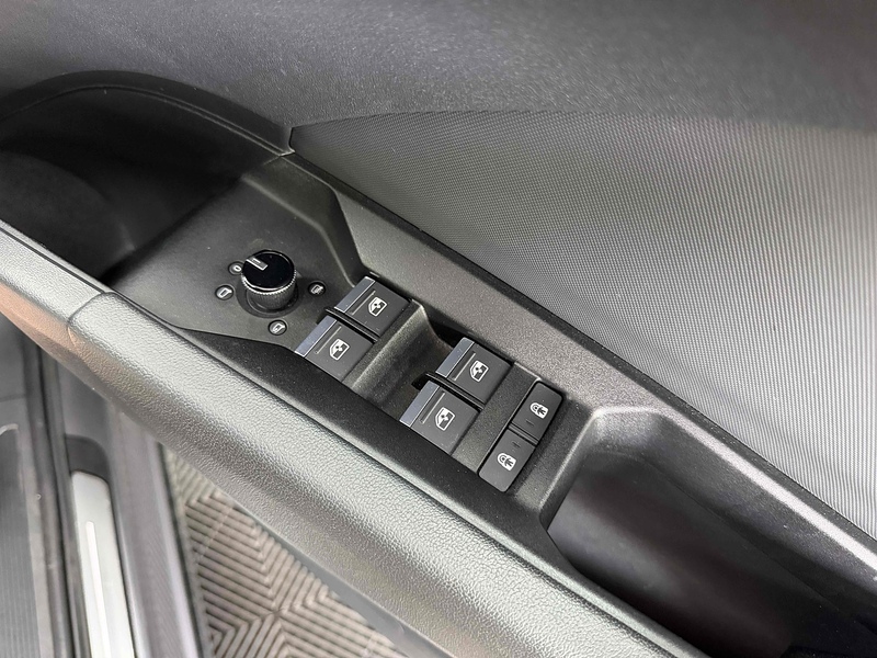 Audi Q4 e-tron S line - U2370