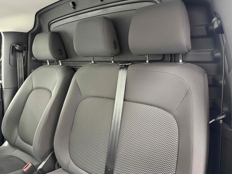 Volkswagen ID. Buzz Cargo Pro Commerce - U2378