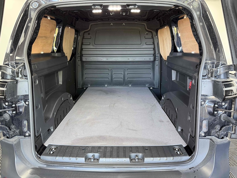 Volkswagen ID. Buzz Cargo Pro Commerce - U2378