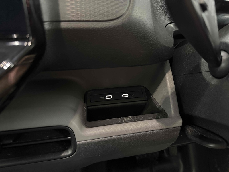 Volkswagen ID. Buzz Cargo Pro Commerce - U2378