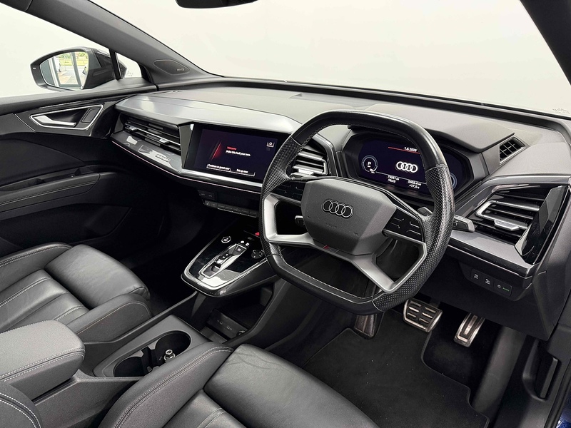 Audi Q4 e-tron Edition 1 - U2381