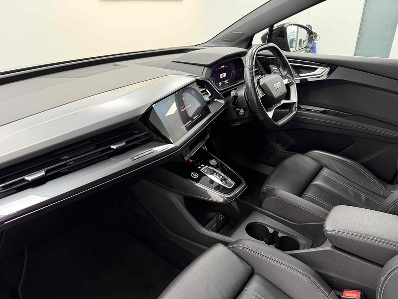 Audi Q4 e-tron Edition 1 - U2381