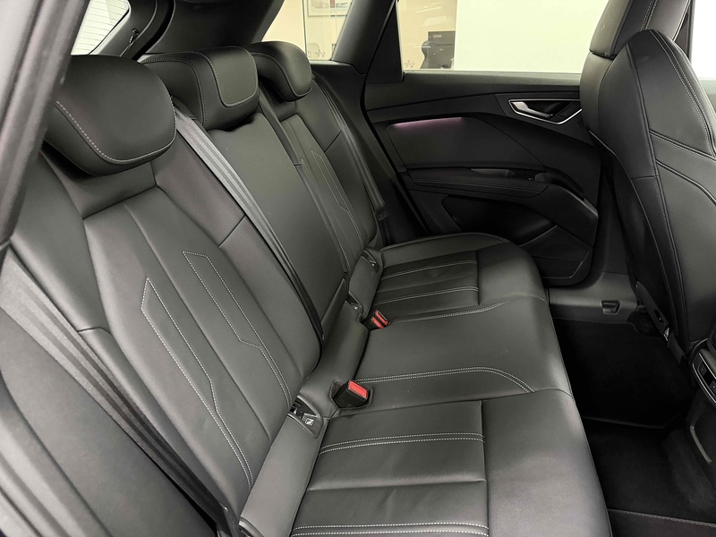 Audi Q4 e-tron Edition 1 - U2381