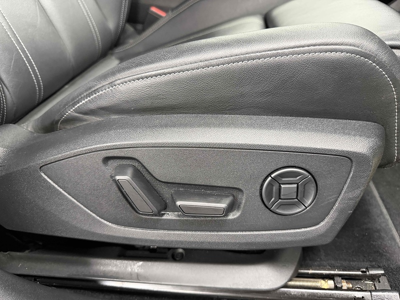 Audi Q4 e-tron Edition 1 - U2381
