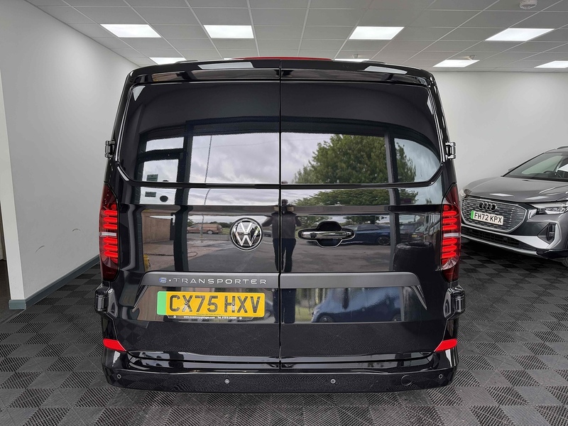 Volkswagen e-Transporter T32 Commerce Plus - U2388