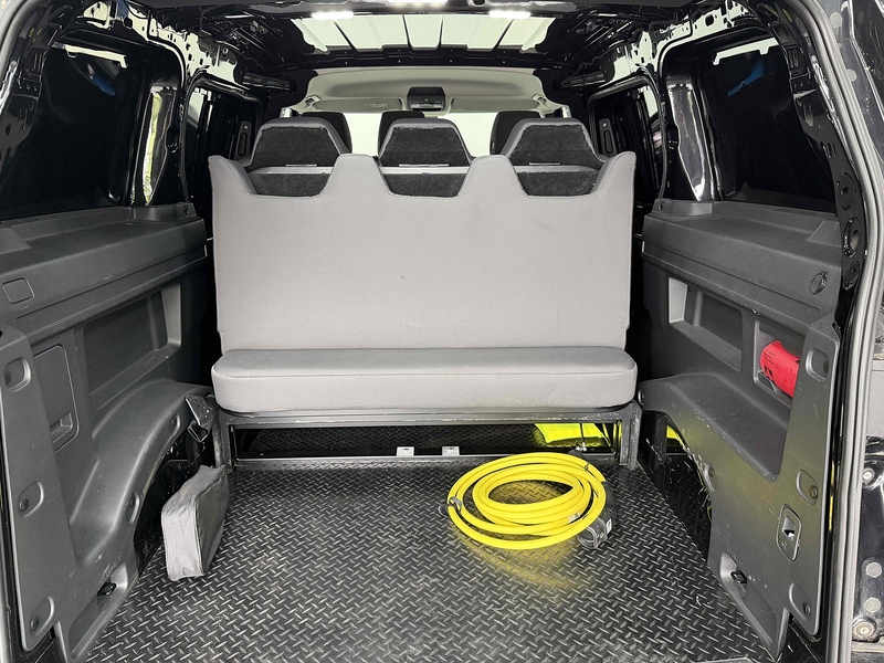 Volkswagen ID. Buzz Cargo Pro Commerce - U2391