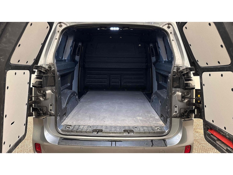 Volkswagen ID. Buzz Cargo Pro Commerce Plus - U2392