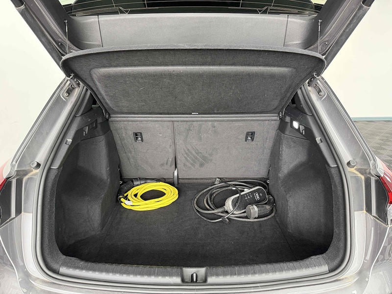Audi Q4 e-tron S line - U2393