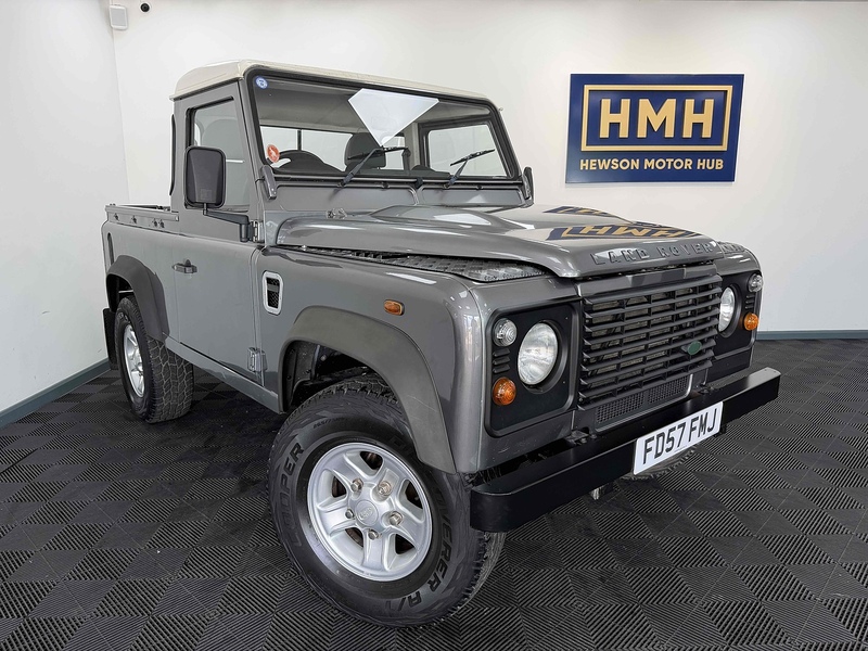 Land Rover Defender 90 TDCi - U2395