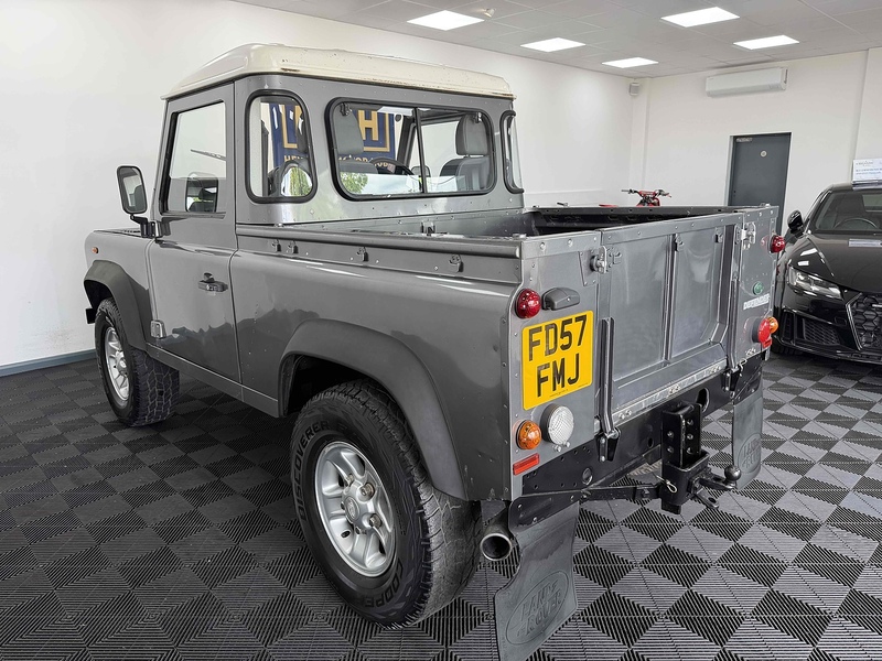 Land Rover Defender 90 TDCi - U2395