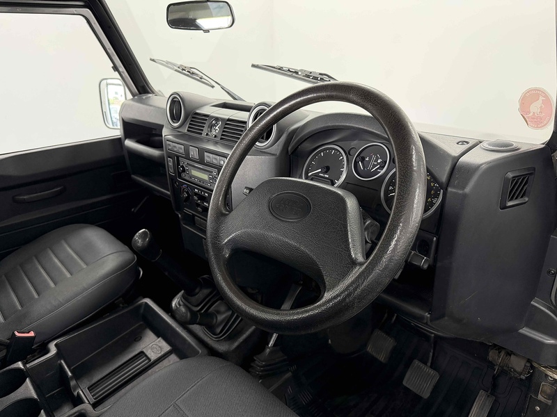 Land Rover Defender 90 TDCi - U2395