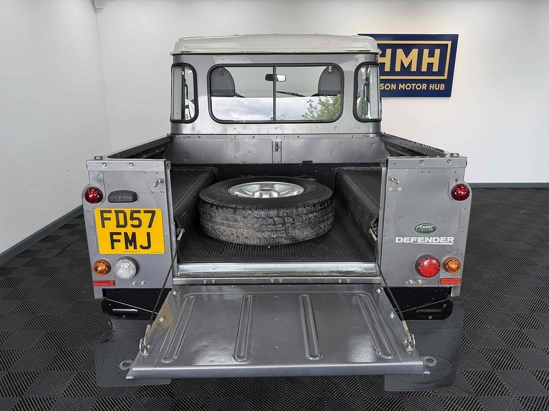 Land Rover Defender 90 TDCi - U2395