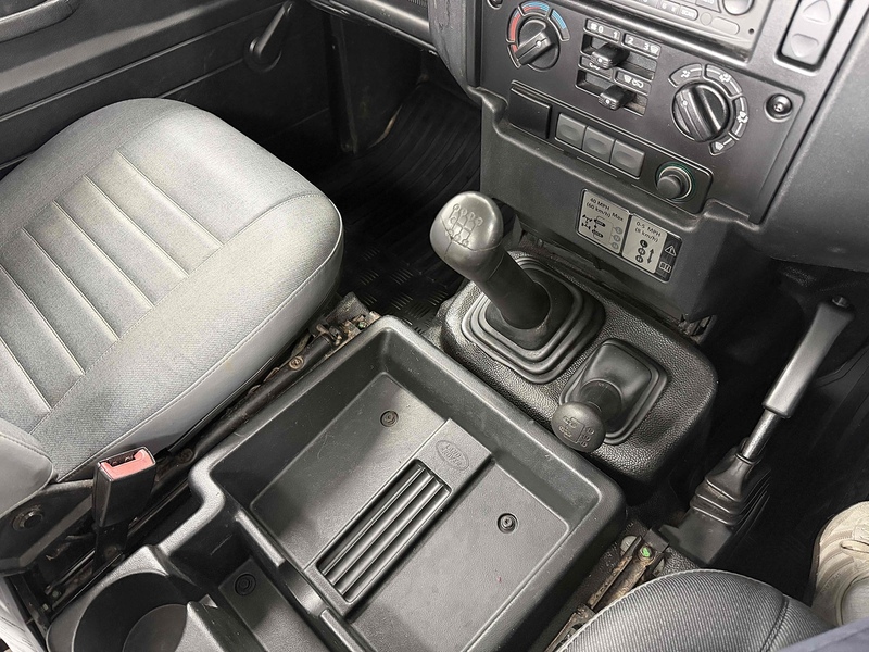 Land Rover Defender 90 TDCi - U2395