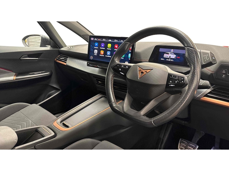 CUPRA Born V2 - U2396