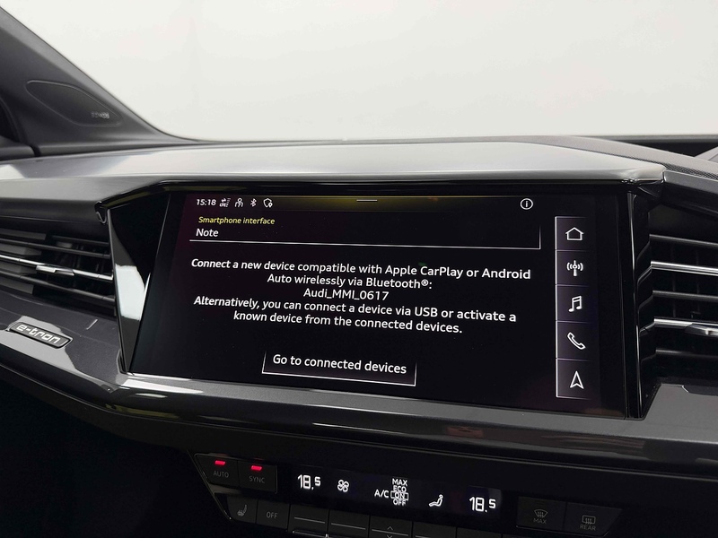 Audi Q4 e-tron S line - U2397
