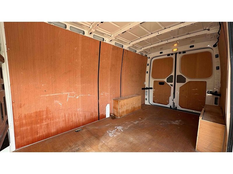 Volkswagen Crafter TDI CR30 Startline - U2417
