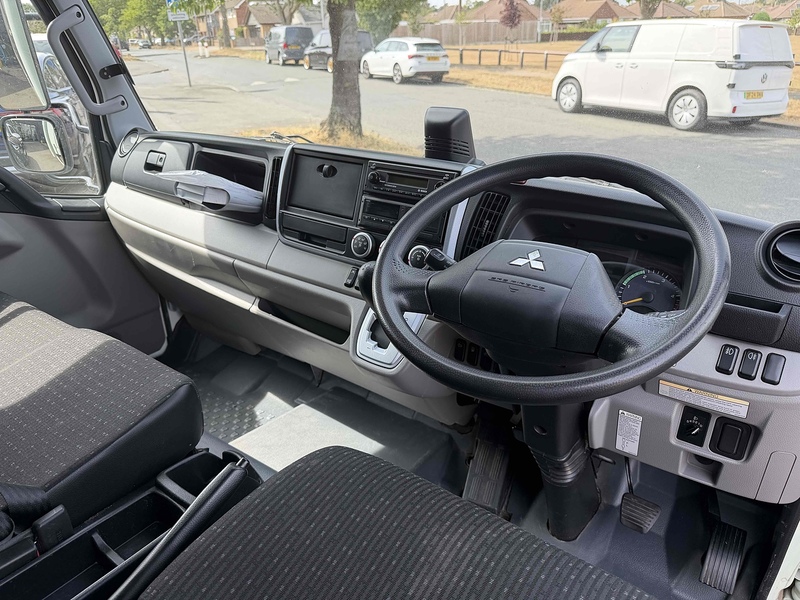 FUSO Canter  - U2421