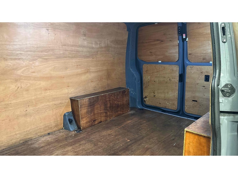 Volkswagen Transporter TDI T28 Highline - U2423