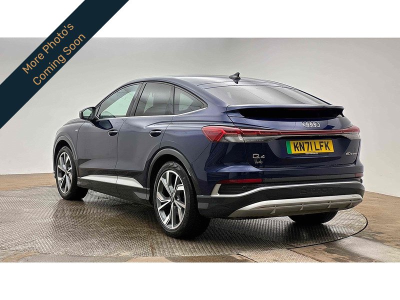 Audi Q4 e-tron Launch Edition - U2461