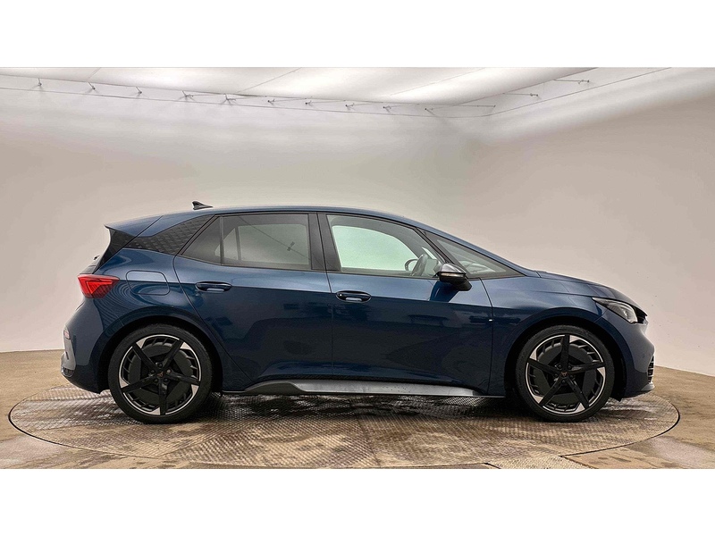 CUPRA Born V3 - U2462
