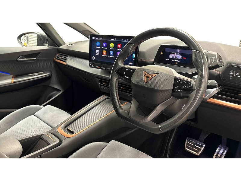 CUPRA Born V3 - U2462