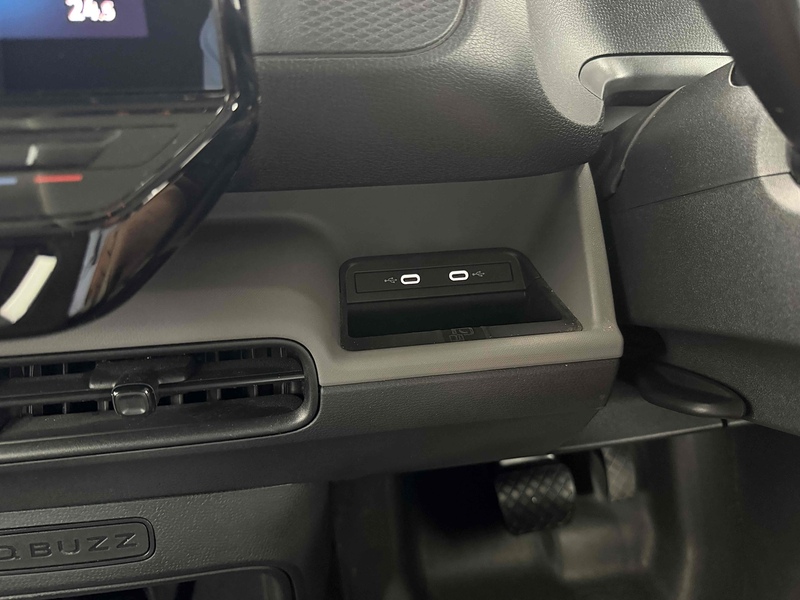 Volkswagen ID. Buzz Cargo Pro Commerce Plus - U2470