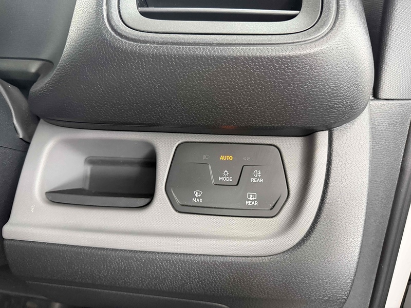 Volkswagen ID. Buzz Cargo Pro Commerce Plus - U2470