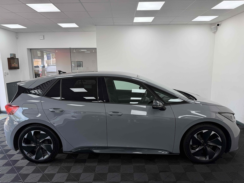 CUPRA Born e-Boost V2 - U2473
