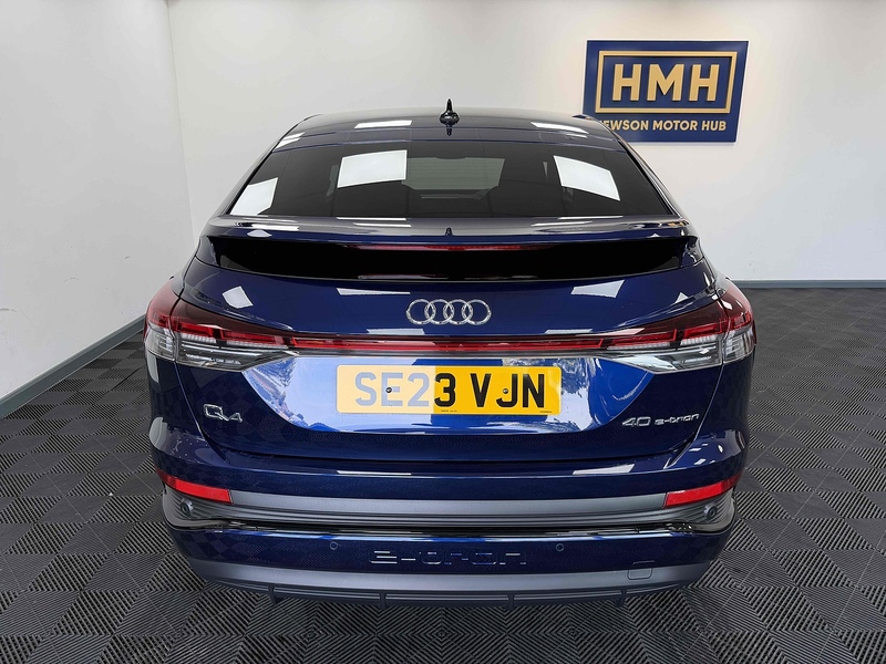 Audi Q4 e-tron Edition 1 - U2474