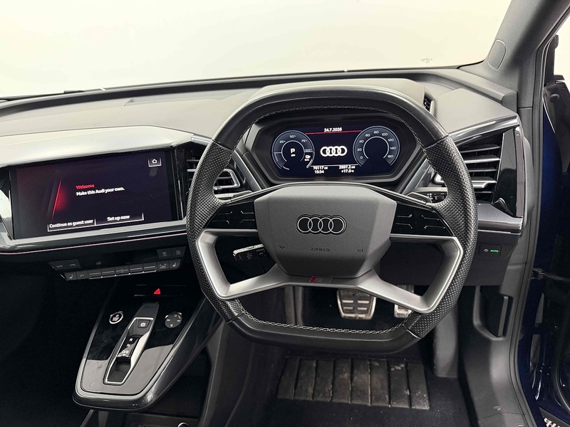 Audi Q4 e-tron Edition 1 - U2474