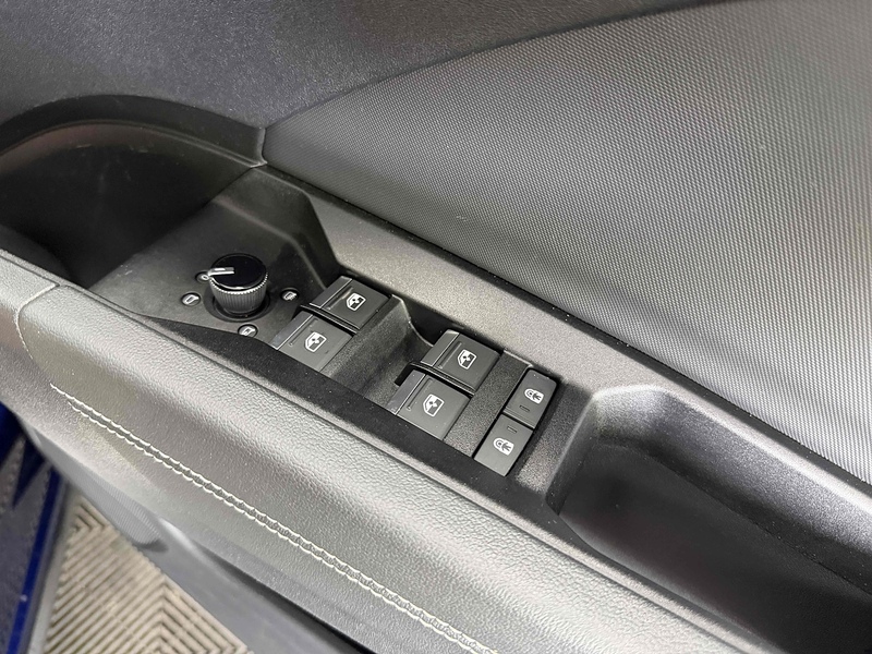 Audi Q4 e-tron Edition 1 - U2474